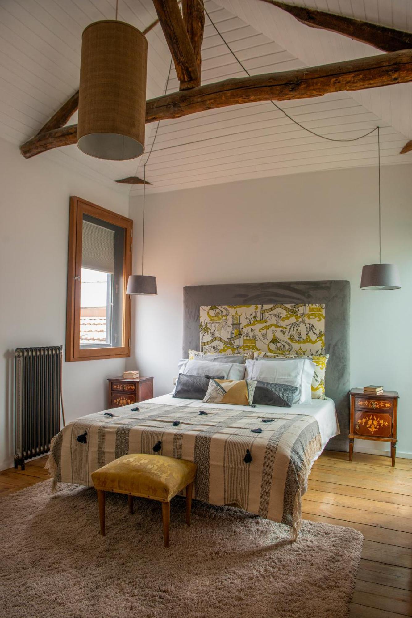 Charm Palace Porto Room photo